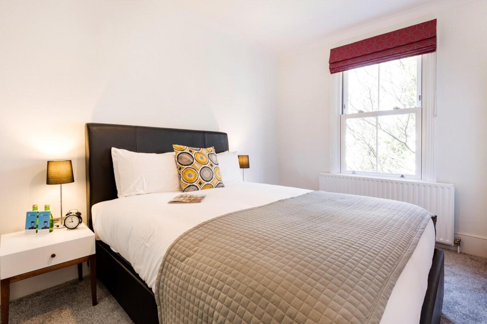 Апартаменти Bright And Modern Earls Court Gem Лондон Екстер'єр фото