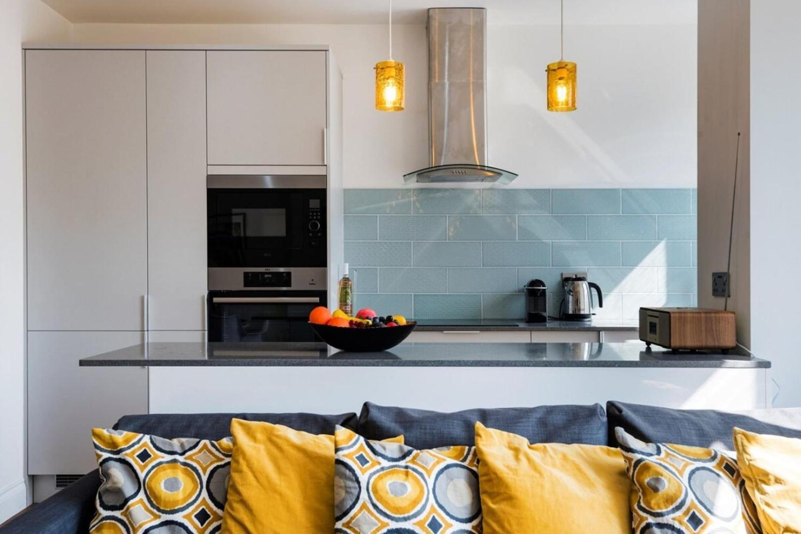 Апартаменти Bright And Modern Earls Court Gem Лондон Екстер'єр фото